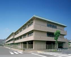 介護老人保健施設の利用者さまの送迎や、施設内の物品の修理など 東大阪 求人